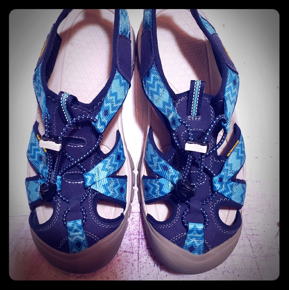 Keen Sandals Women's Size 10